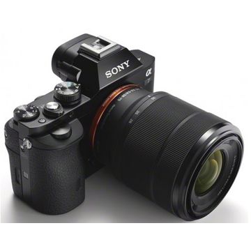 Aparat foto DSLR Sony A7K 24.3MP Kit cu obiectiv 28-70mm