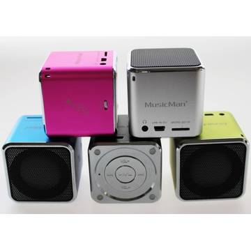Player TECHNAXX MusicMan SoundStation Mini portabil, roz