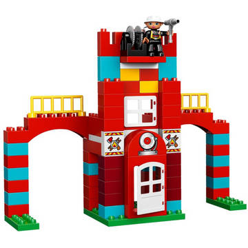 Remiza de pompieri LEGO DUPLO (10593)