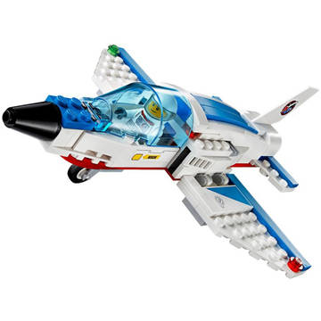 LEGO Transportor de avion cu reactie (60079)