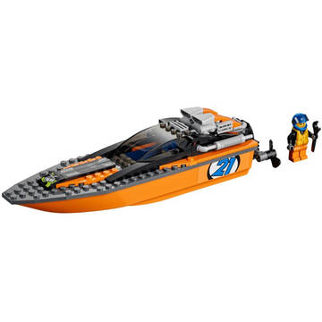 LEGO 4x4 cu barca motorizata (60085)