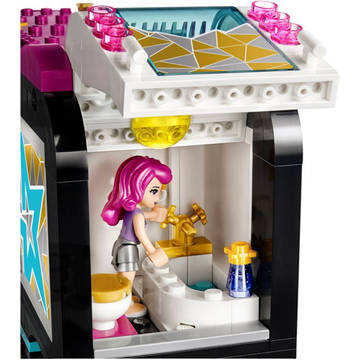 LEGO Autobuzul de turneu al vedetei pop (41106)