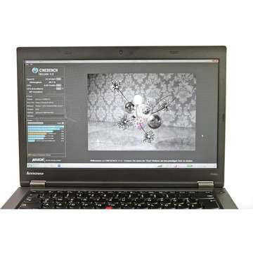 Laptop Refurbished Lenovo ThinkPad T440p i5-4300M 2.60GHz up to 3.30GHz 8GB 500GB HDD DVD-RW Webcam FIngerprint 14inch HDTastatura iluminata Soft Preinstalat Windows 10 Home