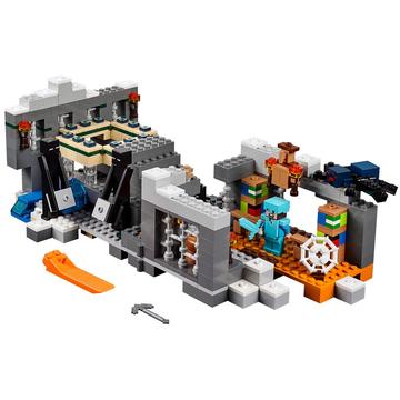 LEGO Portalul final (21124)