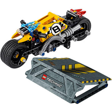 LEGO Motocicleta de cascadorie (42058)