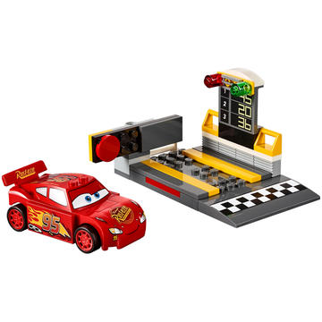 LEGO Lansatorul de viteza Fulger McQueen (10730)