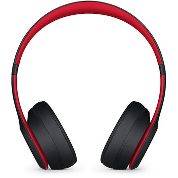 Apple Beats Solo3 Wireless On-Ear Headphones - The Beats Decade Collection - Defiant Black-Red