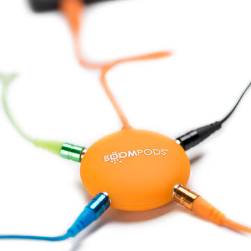 Boompods Splitter Audio Jack 3.5mm la 4xport Jack.3.5mm Orange
