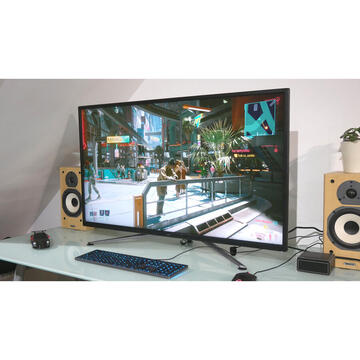Monitor LED Asus XG43UQ Strix Gaming 43" LED 4K UHD 144 Hz AMD FreeSync Premium Pro