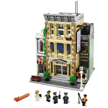 LEGO Creator Expert - Sectia de Politie 10278, 2923 piese