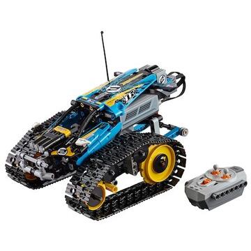 LEGO Technic - Masinuta de cascadorii 42095, 324 piese