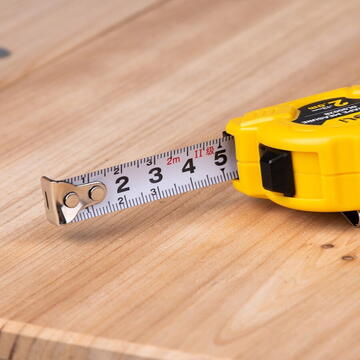 Steel Measuring Tape 2m/13mm Deli Tools EDL9002B (yellow)
