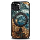 Husa Wood and Resin Case for iPhone 13 MagSafe Bewood Unique Planet Earth - Blue-Green
