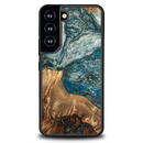 Husa Wood and resin case for Samsung Galaxy S22 Bewood Unique Planet Earth - blue-green