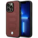 Husa Case BMW BMHMP14X22RPSR iPhone 14 Pro Max 6.7&quot; Burgundy/burgundy Leather Seats Pattern MagSafe