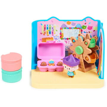 Spinmaster Spin Master Gabby's Dollhouse Deluxe Room - Craft-a-riffic Room, Backdrop
